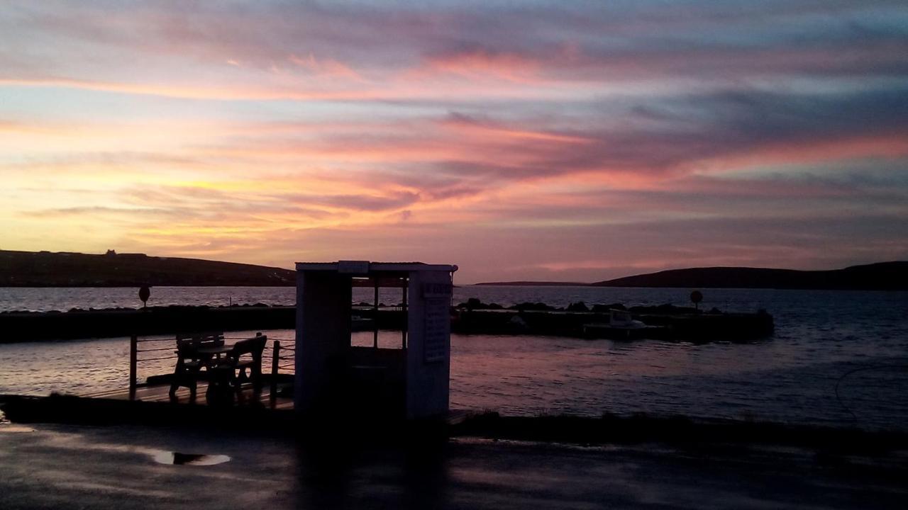 The Uyeasound Old Pier Cottage Belmont (Shetland) Exterior foto